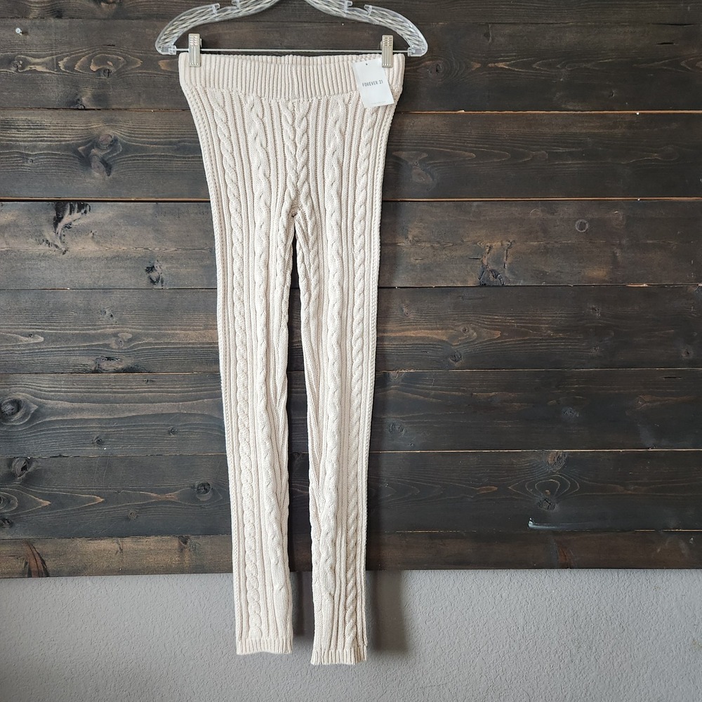 Forever 21โ Cable Knit Skinny Legging Women's XS Beige Thick Sweater NWT